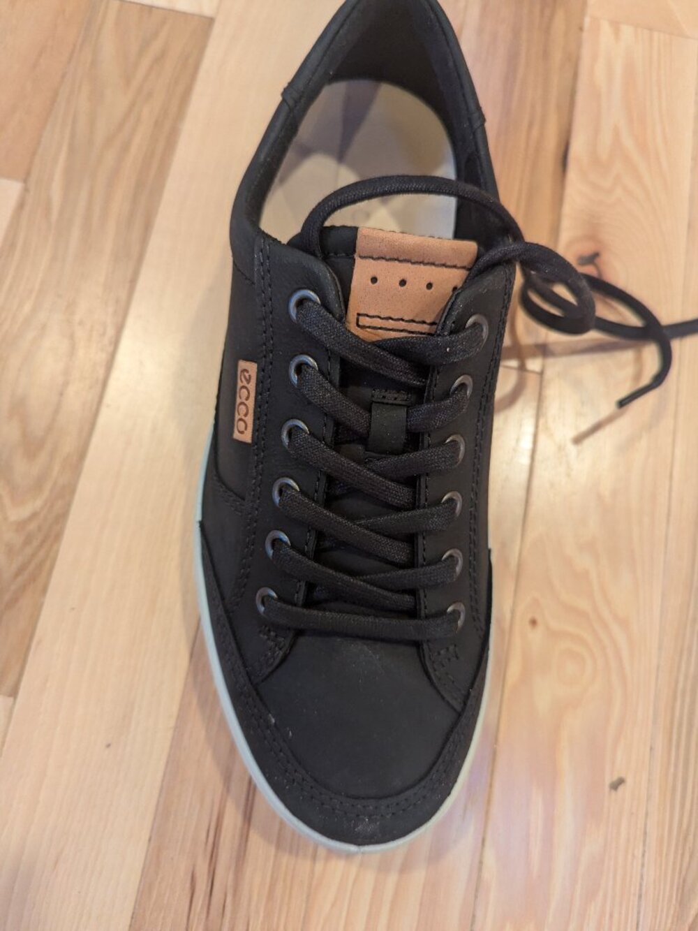 Ecco Soft 7 Black Men's Shoes NWT (US 6-6.5/EU 40)